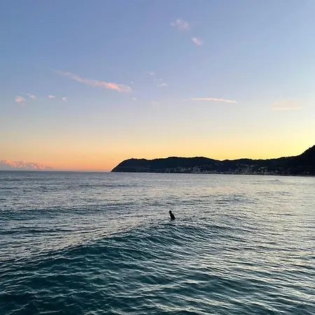 Ti Vengo A Cercare B&B Frühstückspension Castellaro (Liguria)